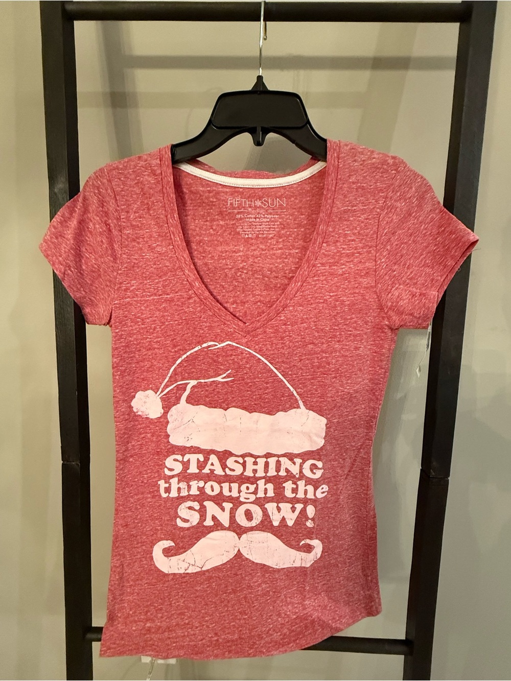 Fifth Sun Red V-Neck 'Stashing Through the Snow' Graphic Tee